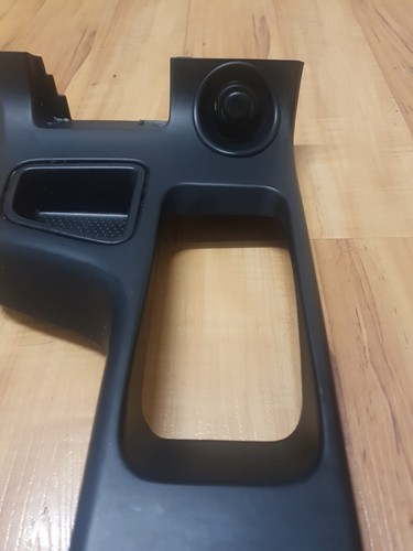 Nissan Pathfinder R50 Centre Console Trim Surround Auto 4x4 V6 Ti 1999 - 2005 - Picture 7 of 11