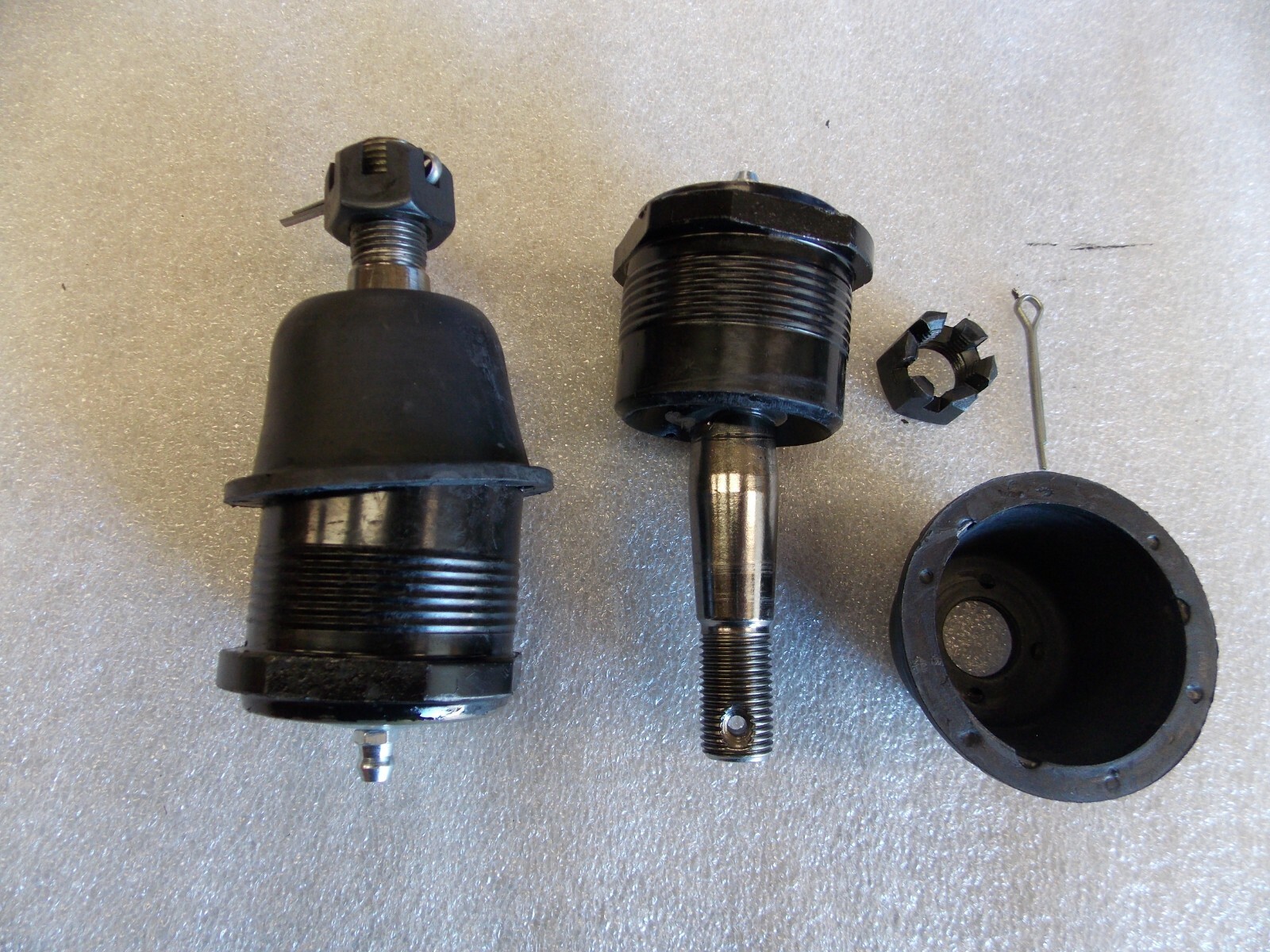 2 Chrysler K772 ScrewIn Upper Ball Joint 2 PC Set, New eBay