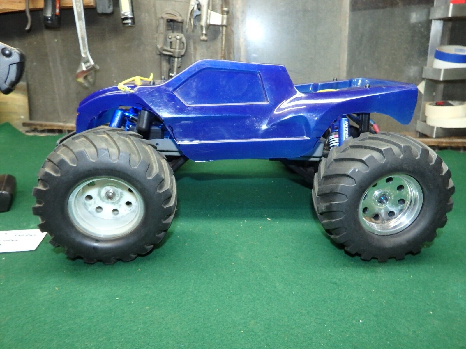 Picture 4 of 21
