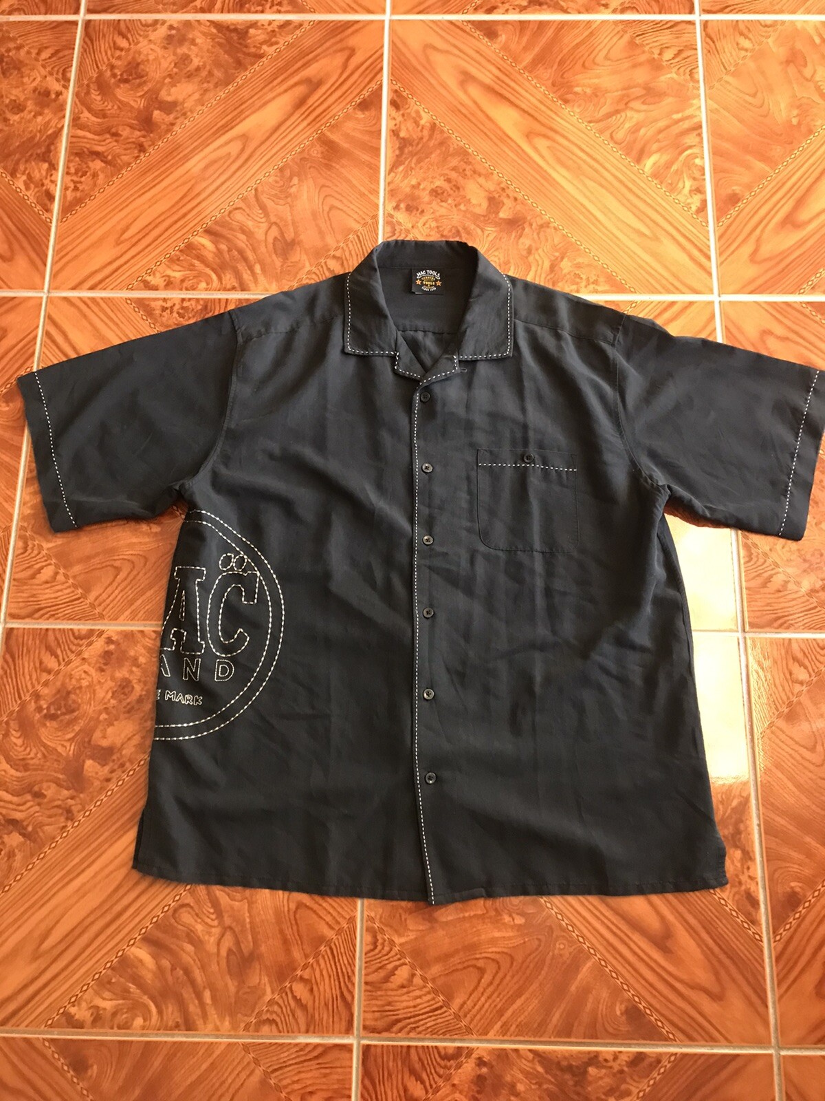 MAC TOOLS SIZE XL BLACK BUTTON DOWN SIDE STITCH L… - image 1