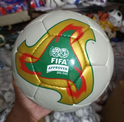 Fevernova Adidas 2002 Football FIFA World Cup Official Match
