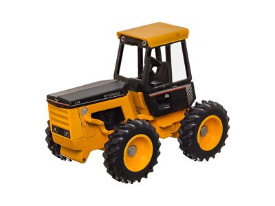 Scale Models Versatile 276 Traktor 1:32 - 1711