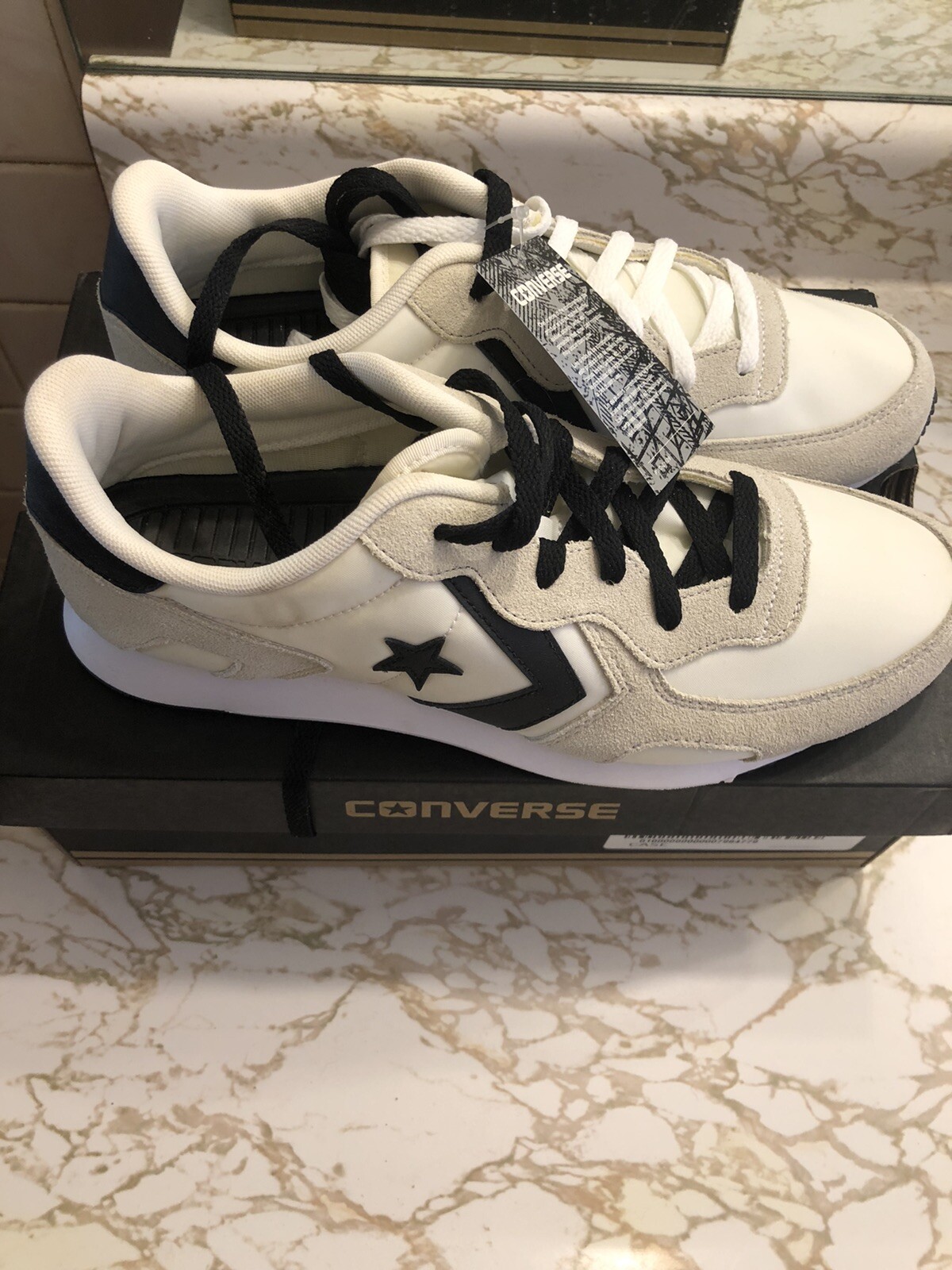 converse 84 thunderbolt ox