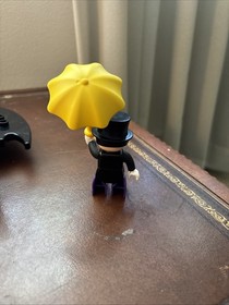 Lego Duplo Batman Batwing Adventure Penguin With Umbrella, Web, And Batterang