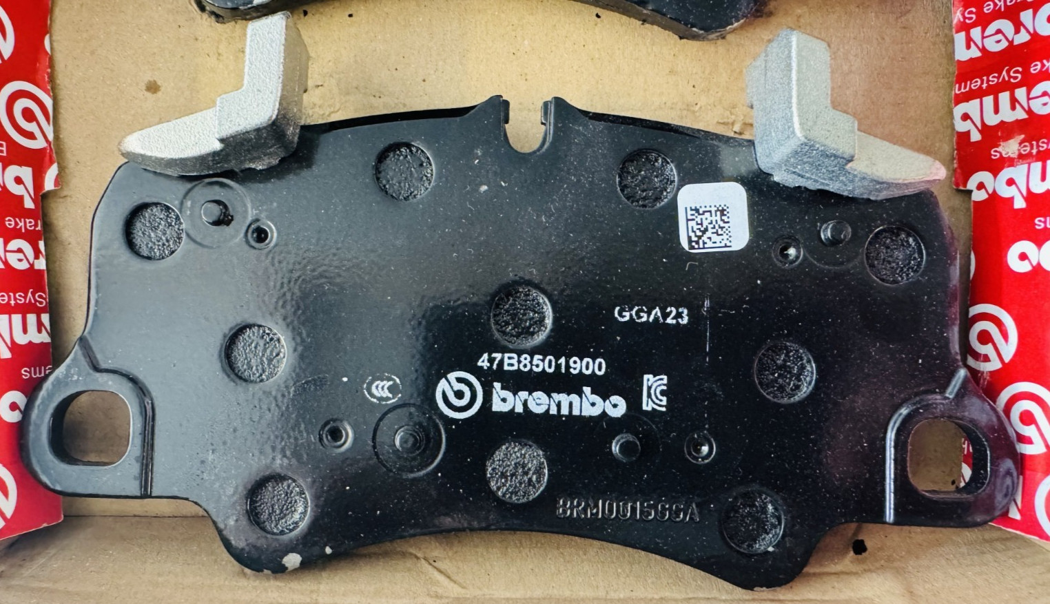 Ferrari OEM Brembo 070003826 Front Pad Set w/ Springs 488 F8