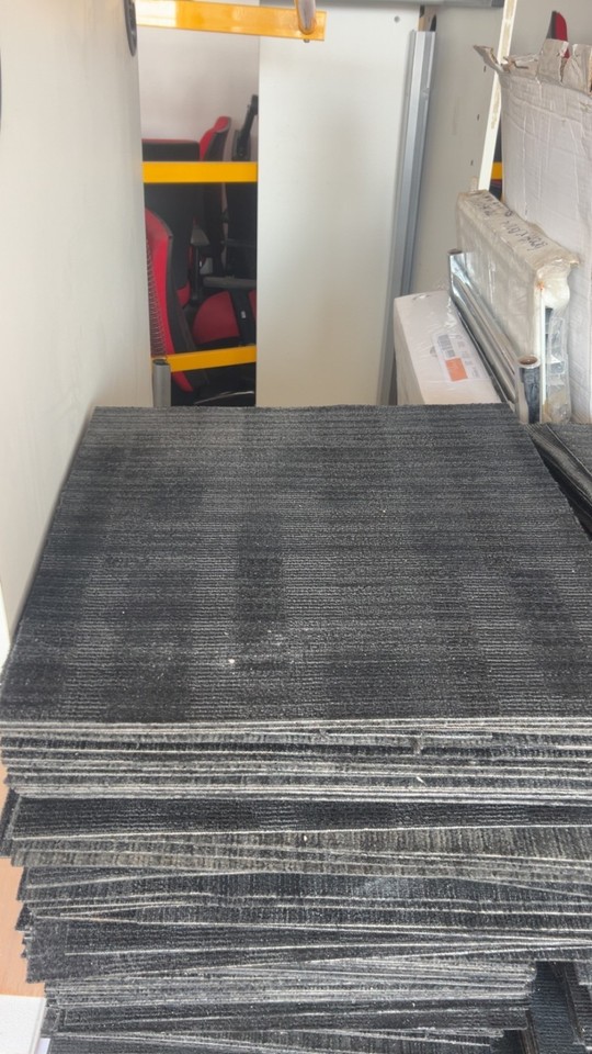 Checker Tile Rug Used Commercial Carpet Tiles 500 x 500mm– Dark Grey/Black – Bulk ...