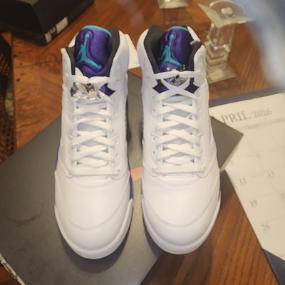 2025 Nike Air Jordan 5 Retro OG Grape DS New Size 13