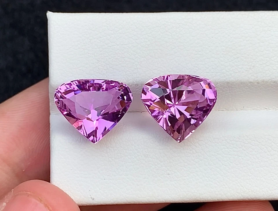 Натуральный розовый грушевидный драгоценный камень кунцит 15,60 карата россыпью из Афганистана - Изображение 4 из 4