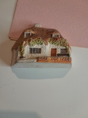 Rose Cottage Stone Ware Phillip Laurreston Design