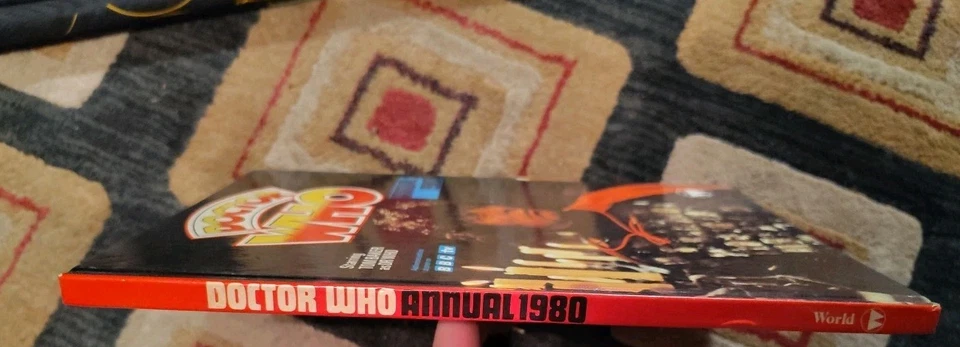 OOP Hardcover Book THE DOCTOR WHO ANNUAL 1980 Tom Baker BBC U.K. Italy Print - Image 3 of 4