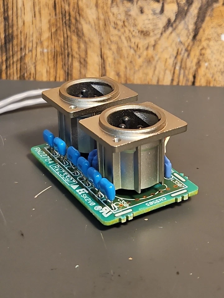 *Parting Out* Fostex D-5 DAT Recorder | Analog XLR Outputs PCB RNZ2764 - Image 3 of 4