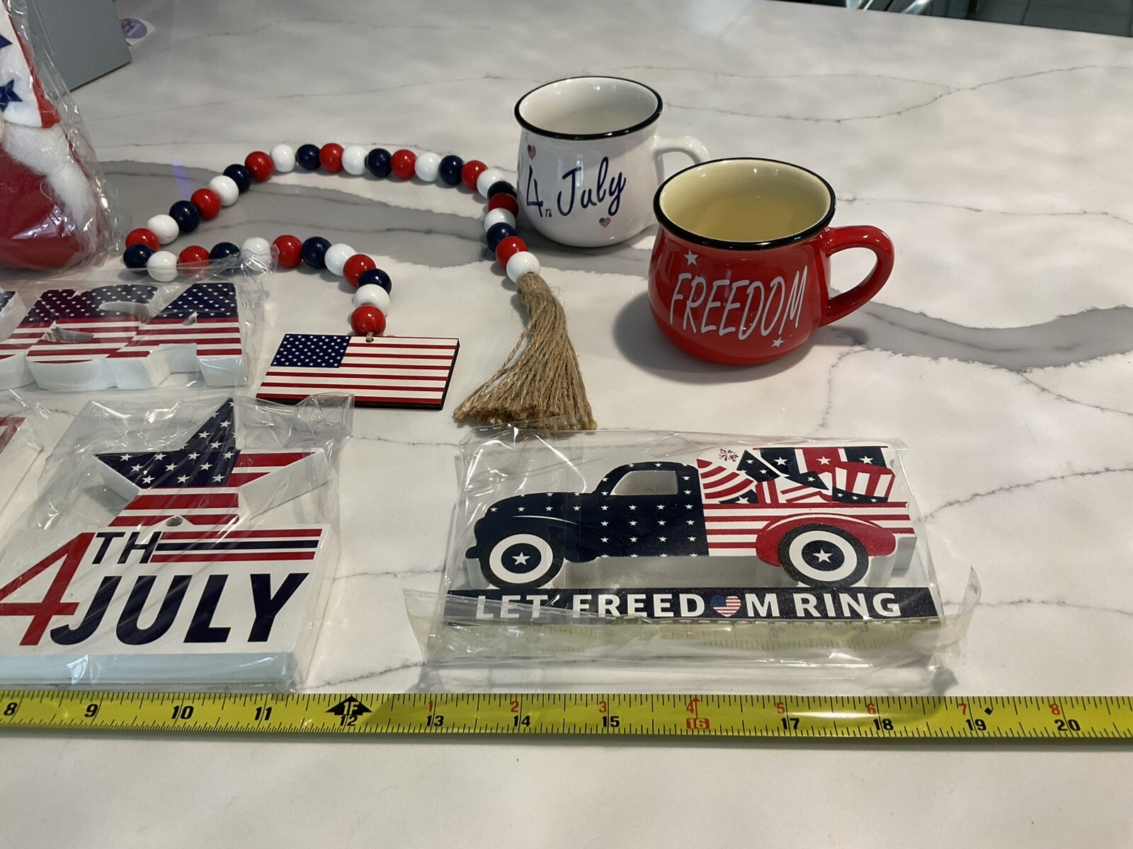 как выглядит 8 Pcs Wooden Table Decor 4th of July Table Centerpiece Sign Indepen фото