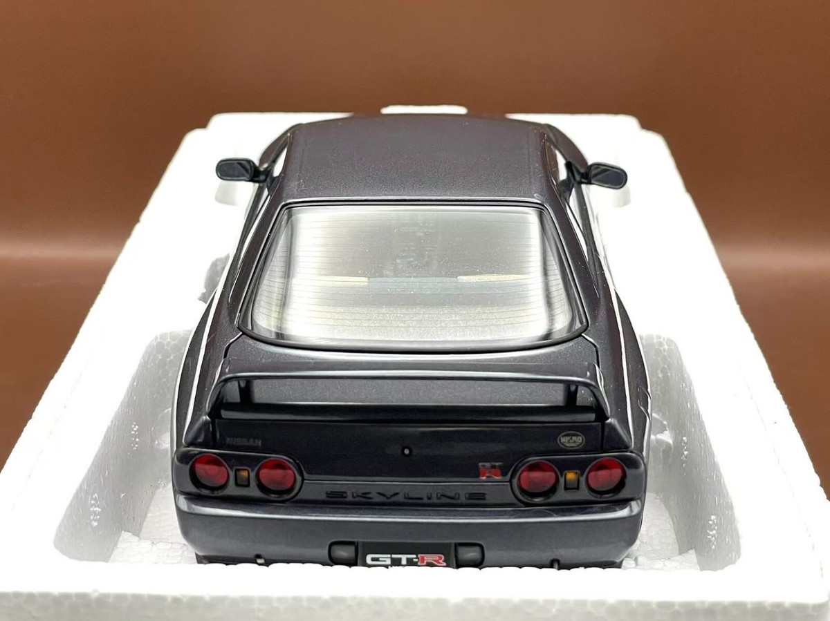Autoart R32　GT-R NISMO 1/18 Autoart 1/18 NISSAN SKYLINE GT-R (R32) V-SPEC Ⅱ 77341 Items