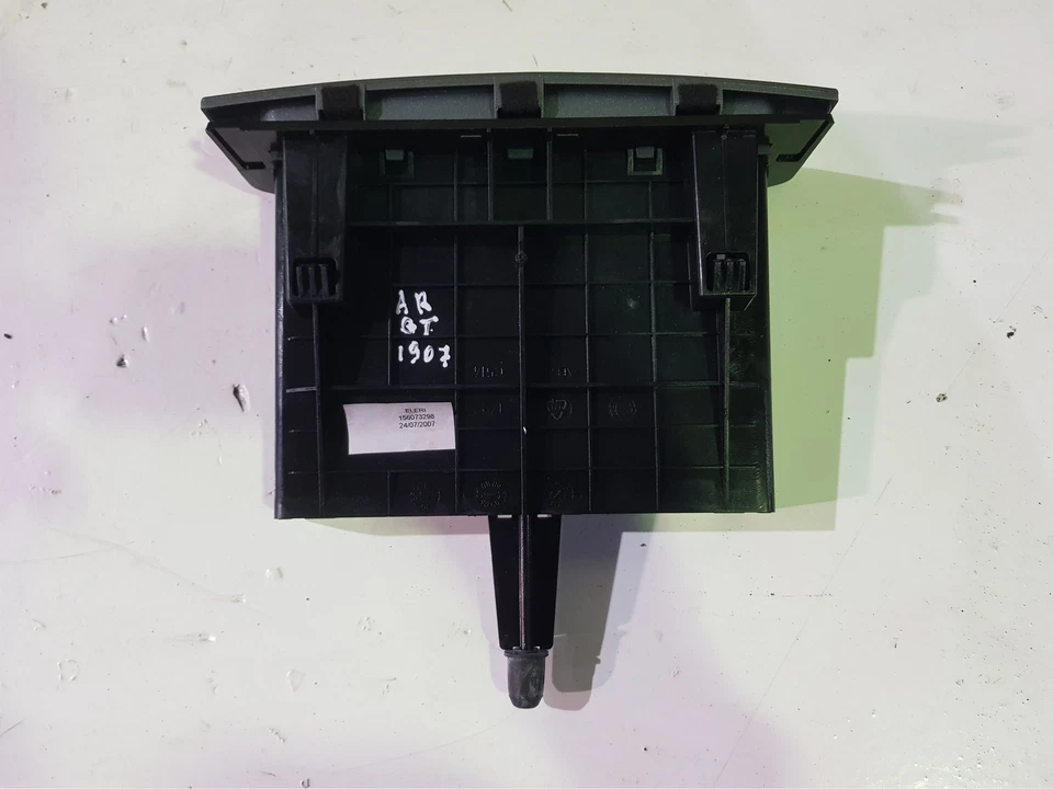 ALFA ROMEO GT BLACKLINE 1.9 TAZA SOPORTE PARA TARJETAS CAJÓN 156073298 Foto 2 de 2