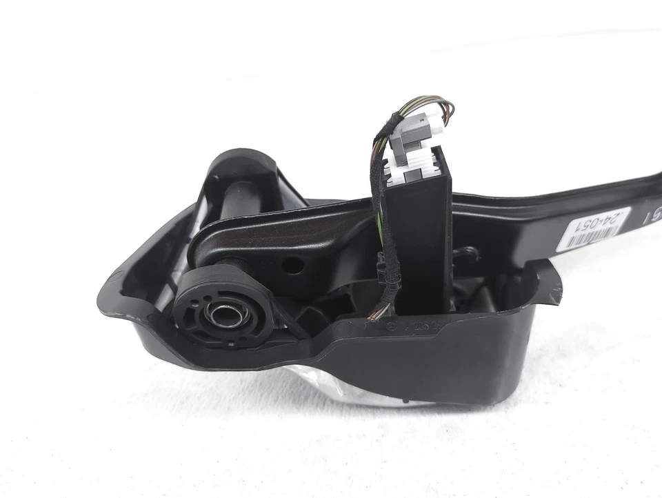 Pedal de freno Mercedes-Benz E300 2017-2019 con montaje de soporte 205-292-04-15 Foto 3 de 4