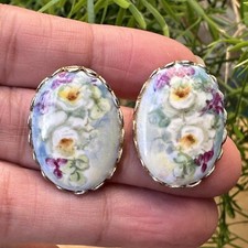VTG Earrings 3/4" Clips Porcelain Oval Shape Flowers Gold Tone Victorian Style