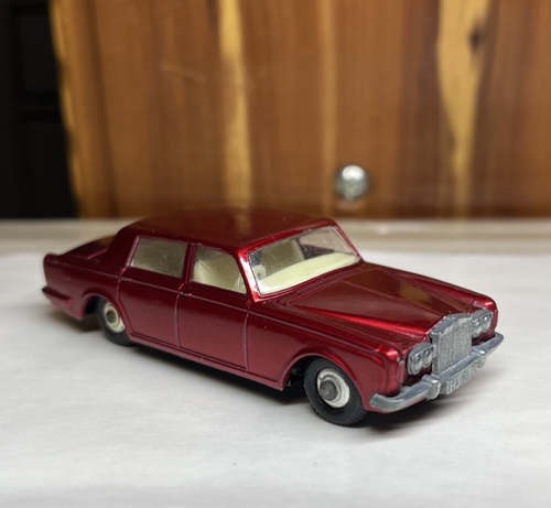 Vintage Matchbox 24 Rolls Royce Silver Shadow Lesney
