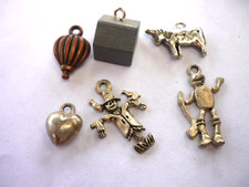 Lot of 6 Wizard Of Oz Charms Scarecrow Tin Man Balloon House Cow