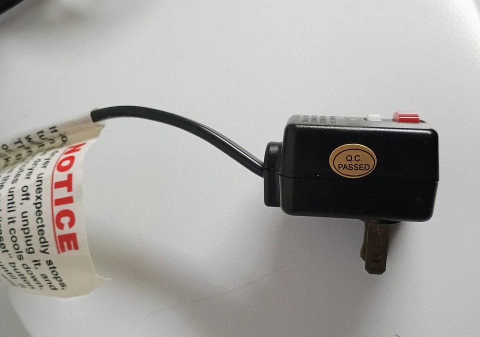 Raro y difícil de encontrar - VIDAL SASSOON QUIET STYLER TURBO SECADOR VS-750 QuietStyler Foto 4 de 4