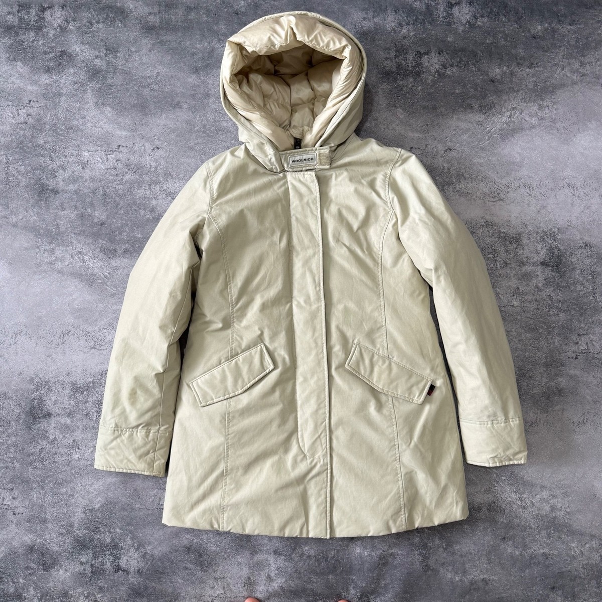 Woolrich Arctic Parka in Ramar Cloth Women Down Jacket Beige Size