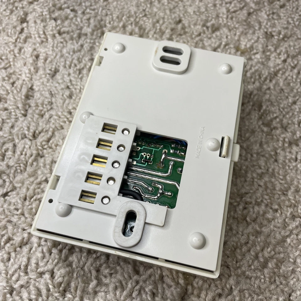 Lux TX500 Smart Temp Programmable Thermostat - UNTESTED - FOR PARTS - Image 4 of 4