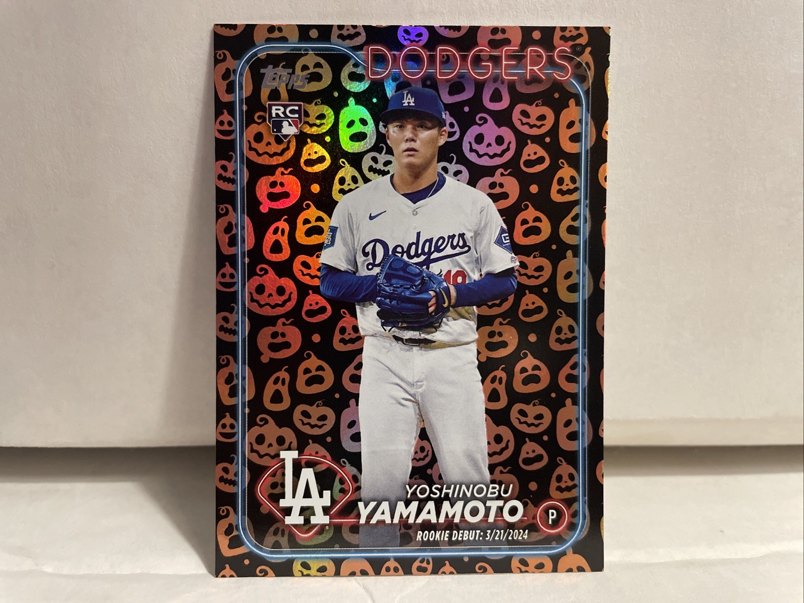 2024 Topps Update YOSHINOBU YAMAMOTO (RC) Jack O’ Lantern Foil SP #US149 Pumpkin
