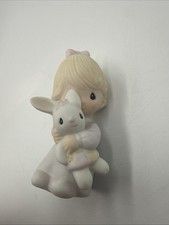 Precious Moments  Jesus Loves Me  Figurine E-9279 Enesco 1982