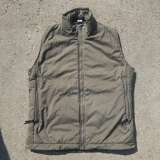 Beyond clothing PCU tactical clothing  Vest size medium 