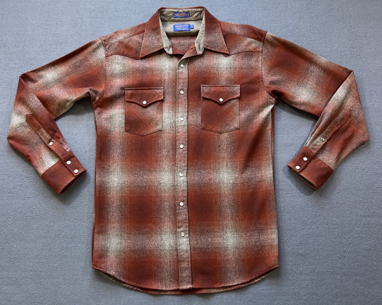 VTG Pendleton High Grade Western Wear Pearl Snap Shirt Mens Large Long Red Wool