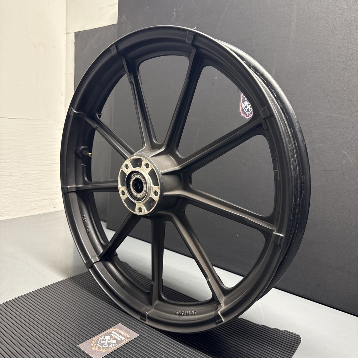 Harley Davidson Sportster Iron 19x2.15 In. Front Wheel 43300661