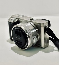 USED Sony  6000 ILCE-6000Y-B Mirrorless Camera  Excellent Condition