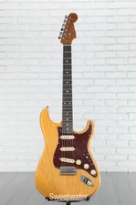 Fender Custom Shop American Custom Stratocaster Electric Guitar - Aged Amber