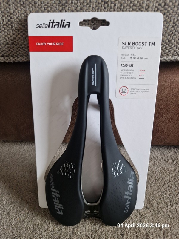 Selle Italia SLR Boost TM Superflow Saddle L3 Black 145mm