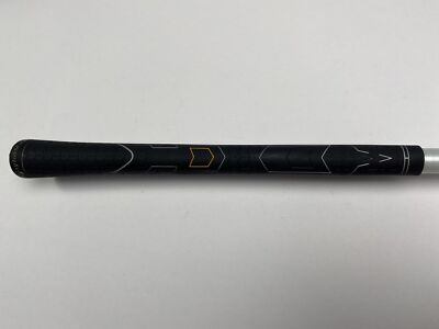 Taylormade R7 425 Driver 9.5* Fujikura Motore 65g Stiff Graphite