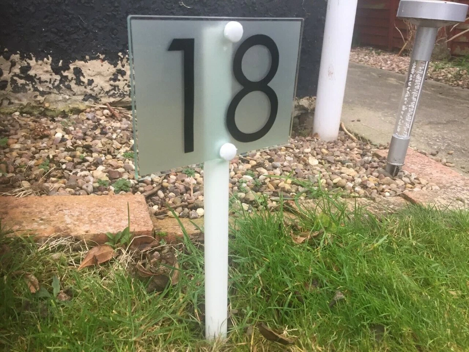 FREESTANDING MODERN HOUSE SIGN DOOR NUMBER ADDRESS PLAQUE BUSINESS POST SIGN - Image 3 of 4