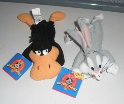 2 New 1997 Applause Looney Tunes Bean Bags Bugs Bunny & Daffy Duck NWT