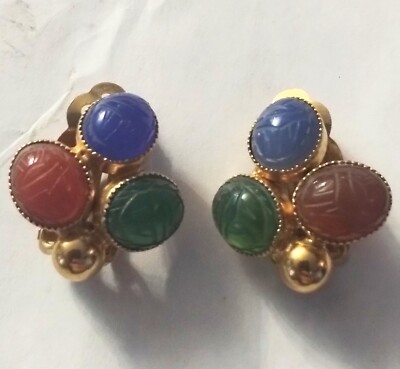 Vintage 1/20 12K GF Gold Gemstone Scarab Clip Earrings Egyptian Revival Signed