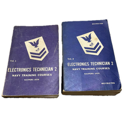 Navy Training Courses NAVPERS 10191 Electronics Technician 2 Vol. 1&2 1951 Books