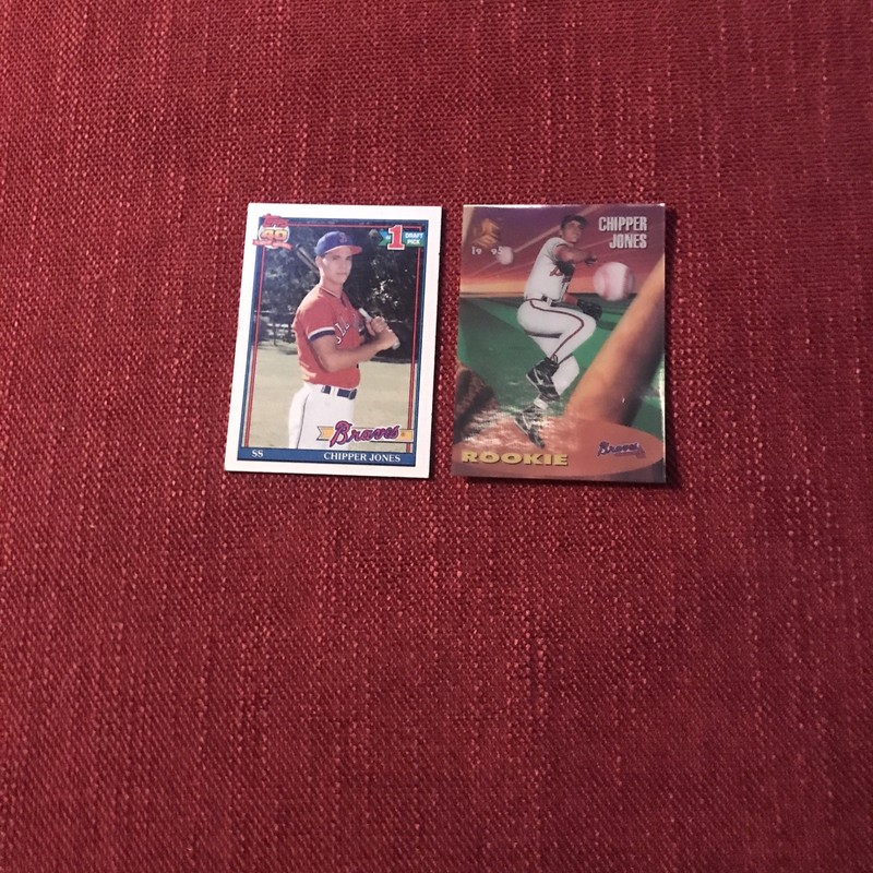 2 Chipper Jones Rookie Cards: Topps #333- Sportflix UC3 #101     Braves   HOF