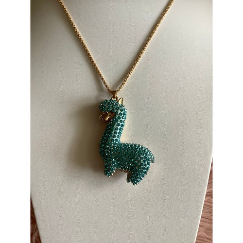 New betsey Johnson necklace - Picture 2 of 3