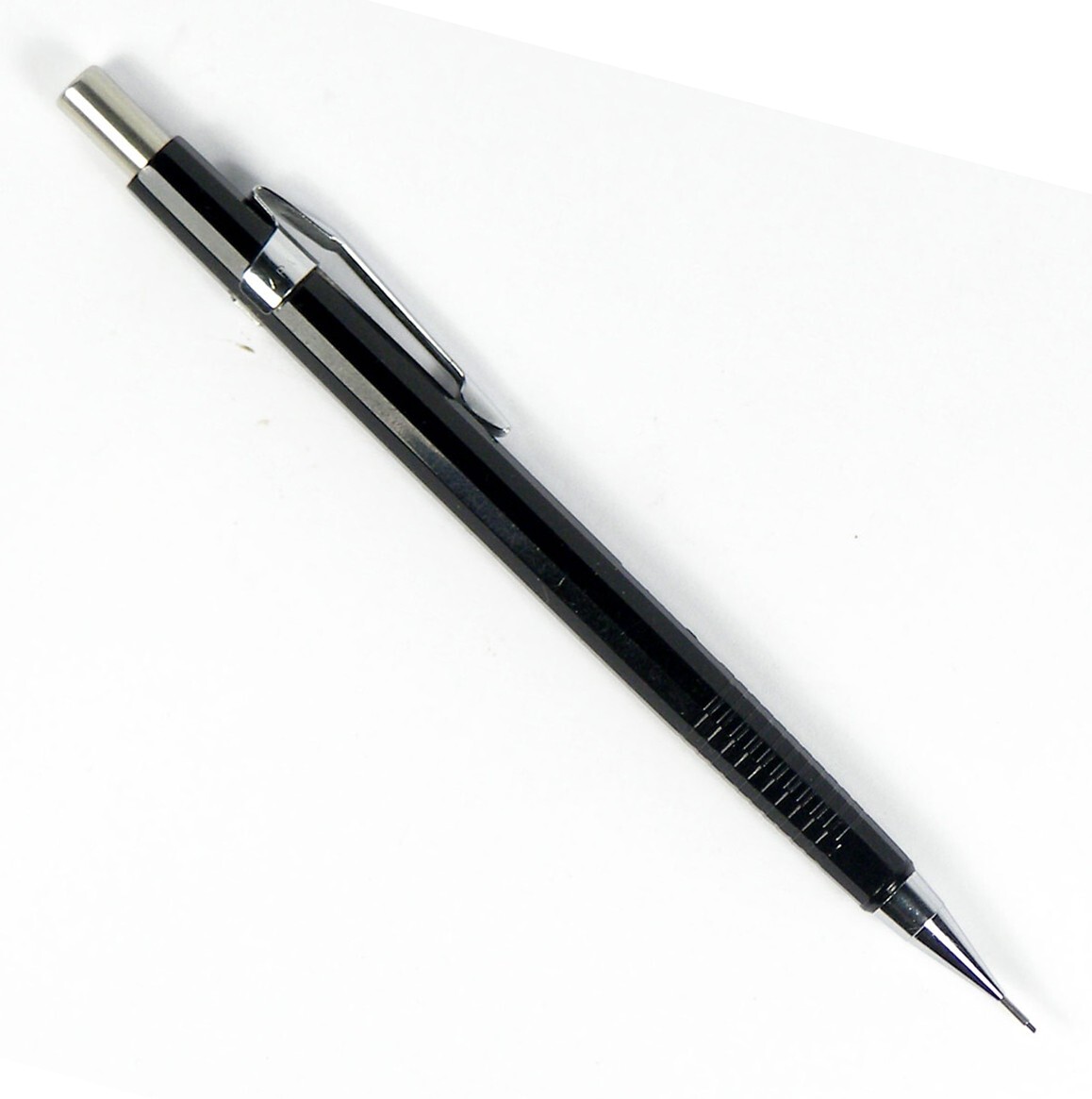 Vintage PENTEL P205 (P7) Mechanical Pencil: Black Plastic & Chrome