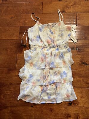 Women's Tiered Surplice Floral Dress NWT $50 Small Francesca's Boutique Miami