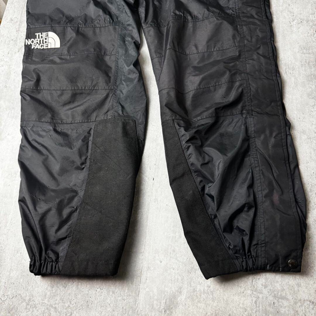 The North Face Gore-Tex Mountain Light Pants color black size M