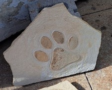 Pet Tombstone / Paw Print / Stone Art