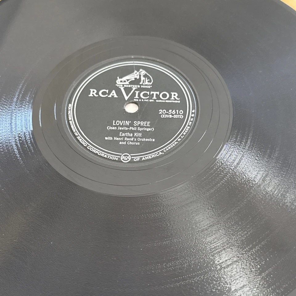 1953 R&B Eartha Kitt 78 rpm RCA VICTOR Somebody Bad Stole De Wedding Bell EX - Image 3 of 4