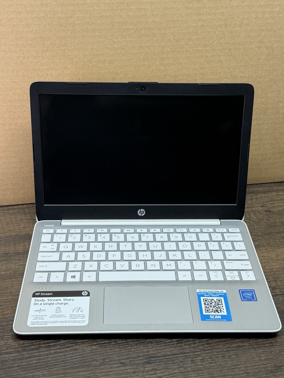 HP Stream 11-AK0012DX Laptop for Parts
