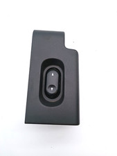 Land Rover Freelander  2001-06 Electric Window Switch Rear Driver M24445