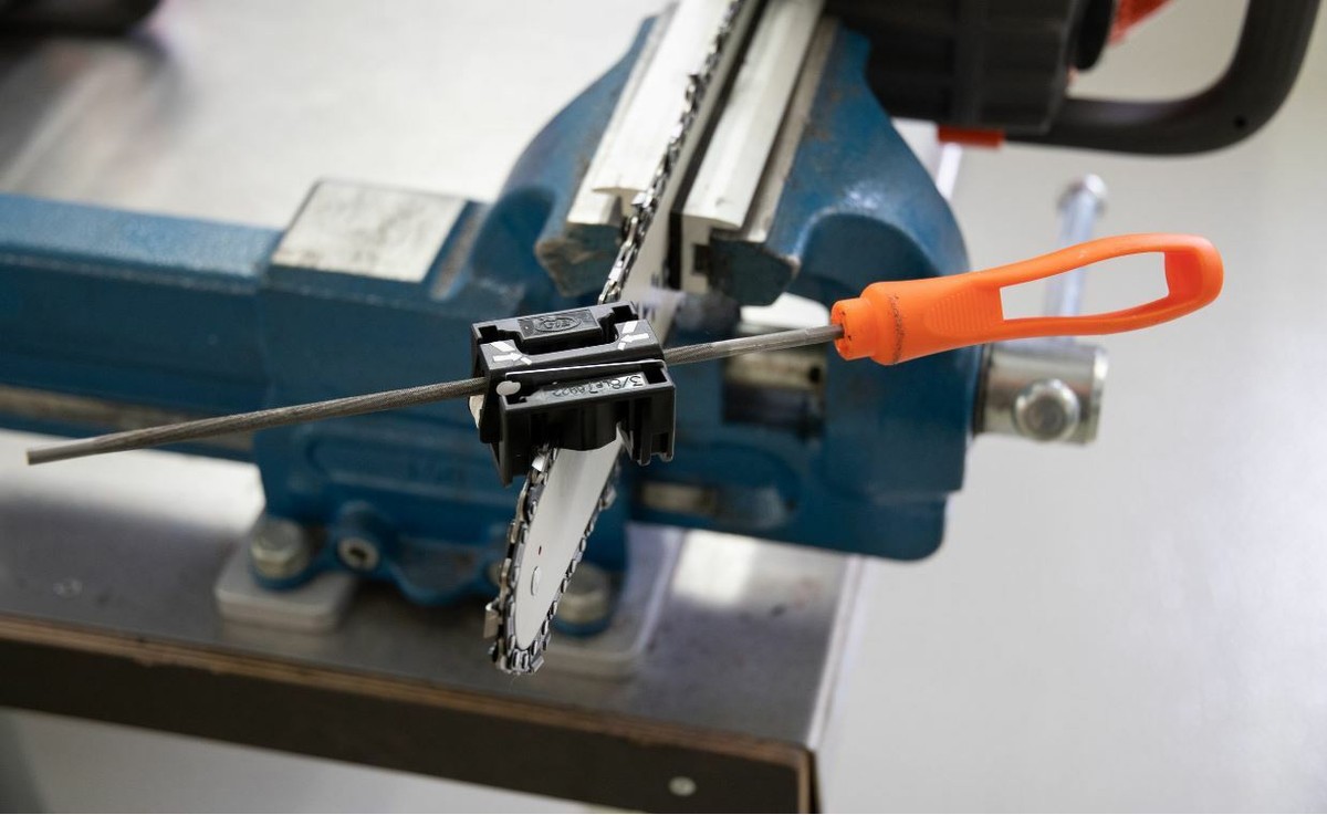 Metall Kettensäge Schwerthalter - Feilblock Aus Manganstahl Für Kettenfixierung Und Schärfen