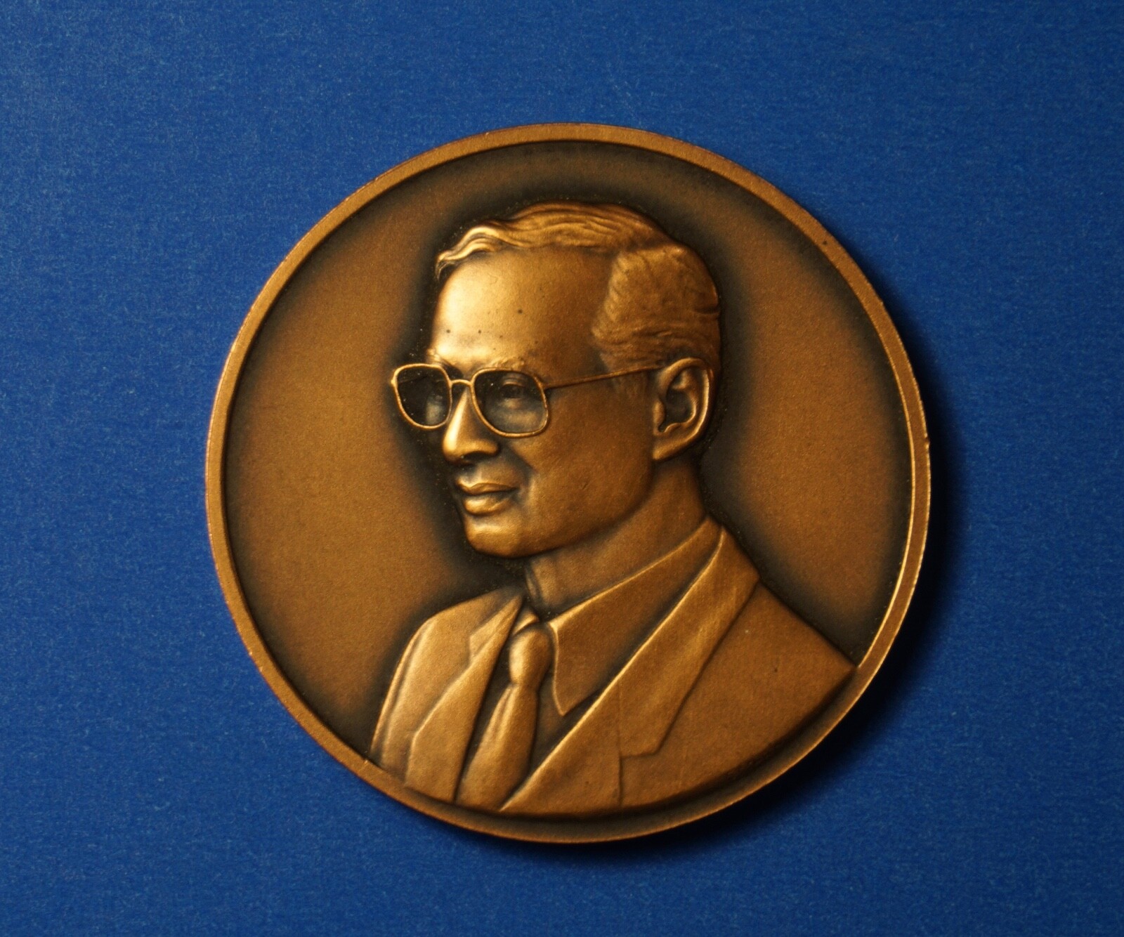 Picture 1 of 2