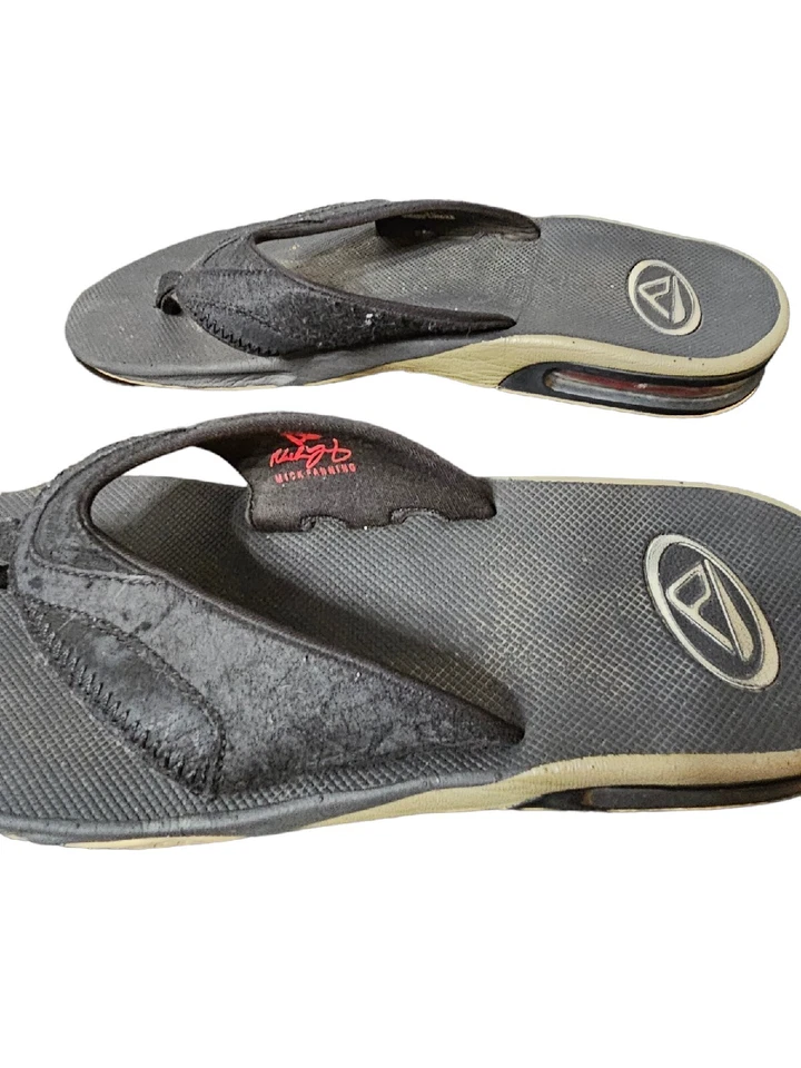 Sandálias chinelo Reef masculinas pretas Mick Fanning com abridor de garrafa tamanho 13 - Imagem 2 de 4